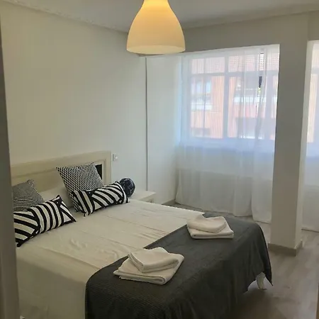 Arquitecto Tioda 6 Apartamento דירה *